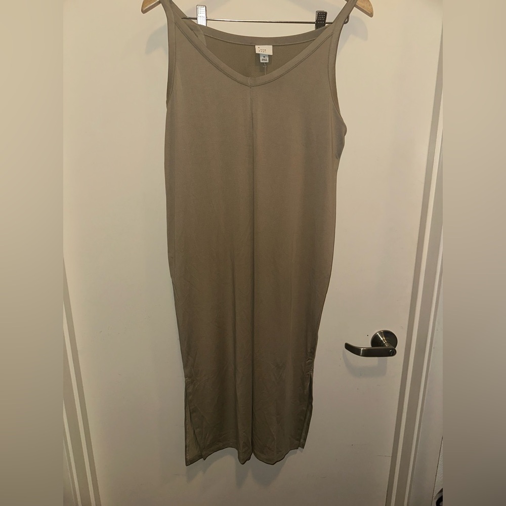Sleeveless Tan Maxi Dress